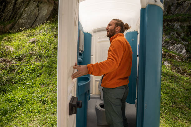 Portable Toilet Options We Offer in Stone Park, IL