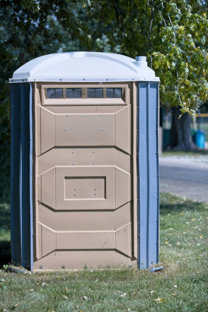 Porta potty delivery and setup in Stone Park, IL